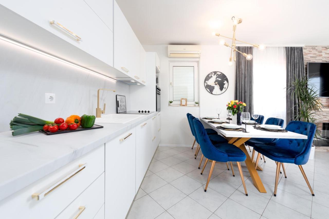 Bluesky Deluxe Apartment Free Parking Ragusa Esterno foto
